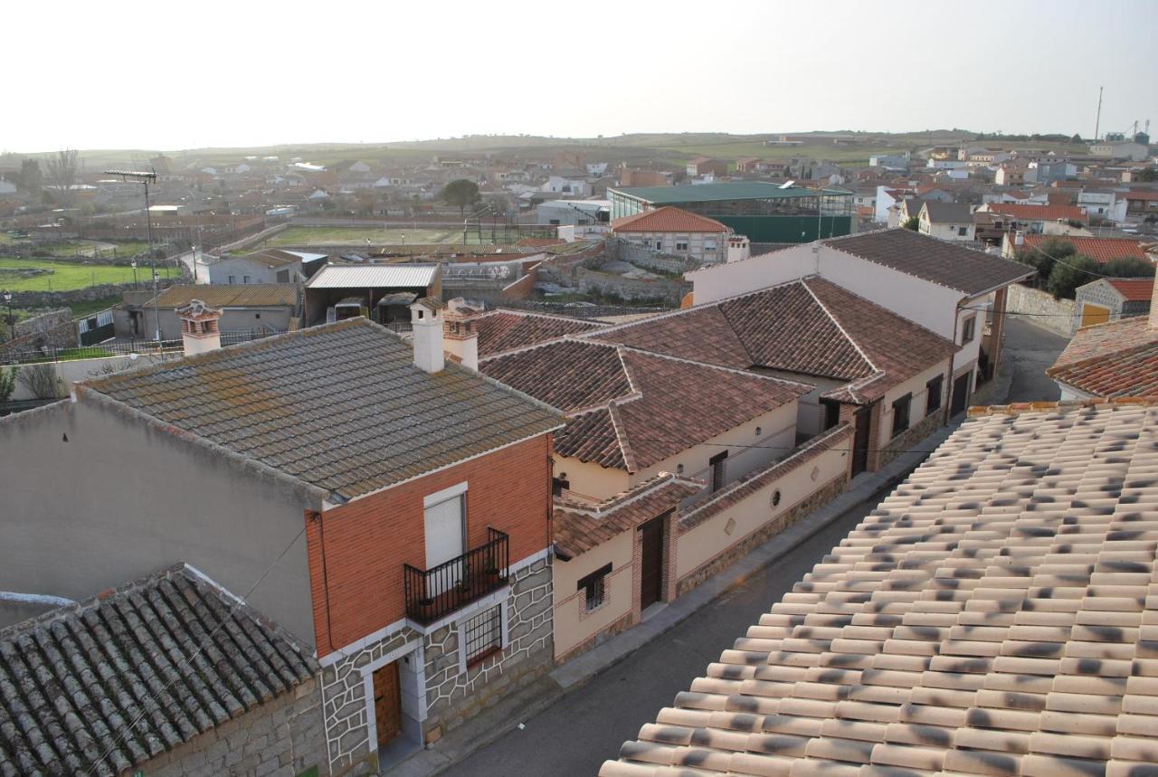 Viviendas De Uso Turistico Dulcinea Las Ventas con Pena Aguilera Exterior photo